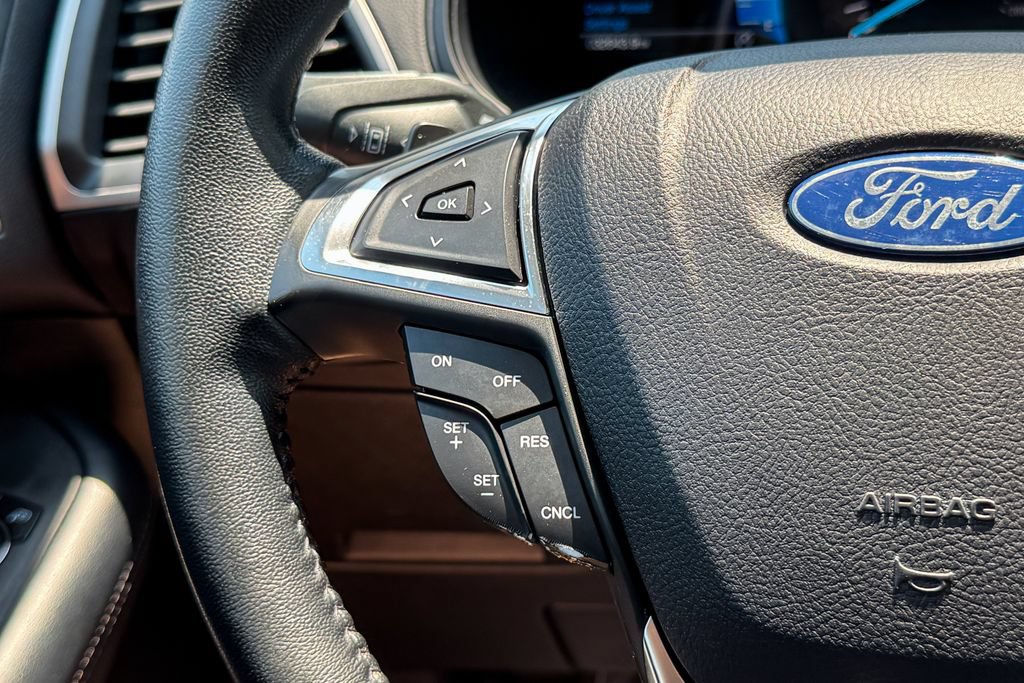 Certified 2023 Ford Edge SEL w/ Convenience Package AWD/4WD image 32