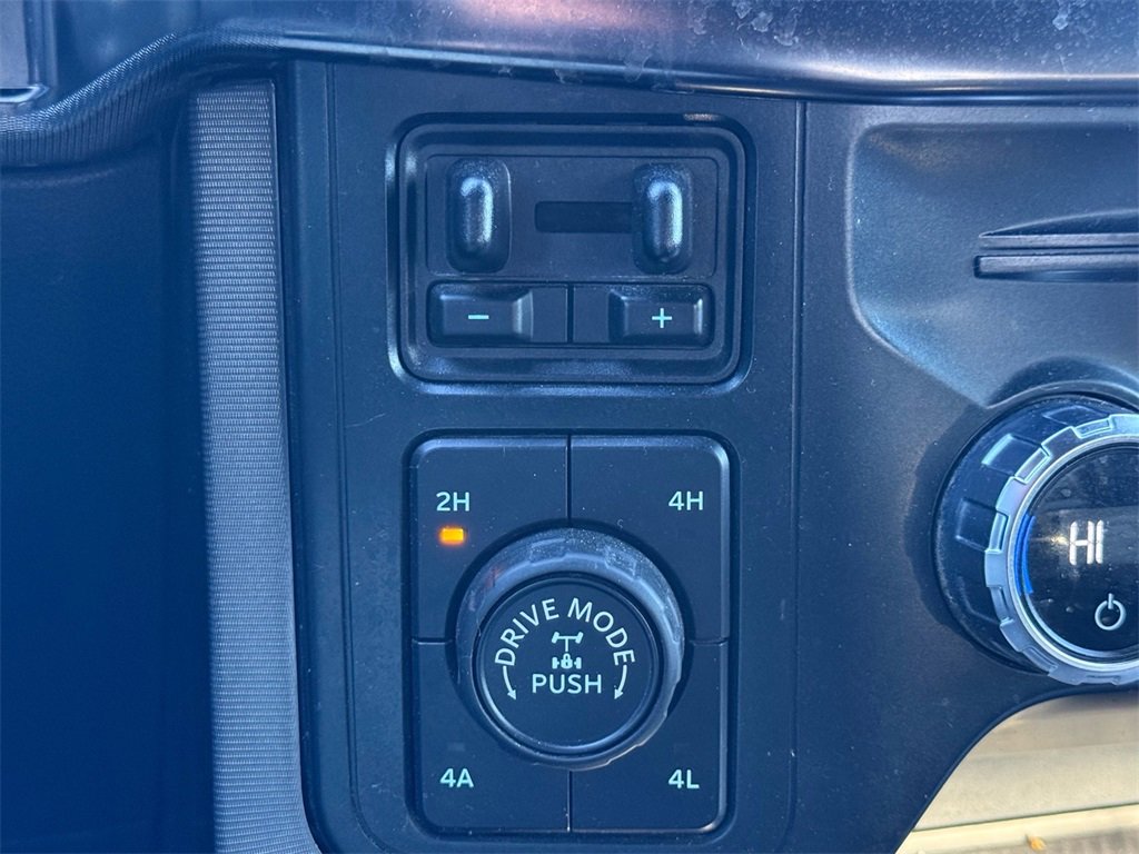 Certified 2021 Ford F150 Platinum w/ Equipment Group 701A High image 18