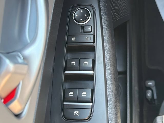Used 2023 Kia Forte LXS FWD image 8