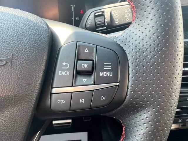 Certified 2024 Ford Escape ST-Line w/ Tech Pack #1 AWD/4WD image 15