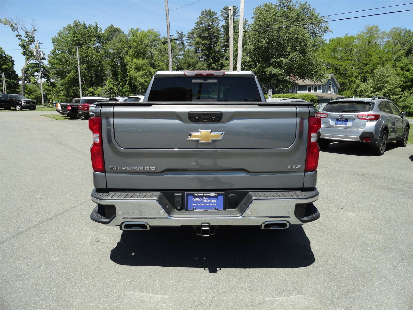 Used 2022 Chevrolet Silverado 1500 LTZ w/ LTZ Premium Package AWD/4WD image 6