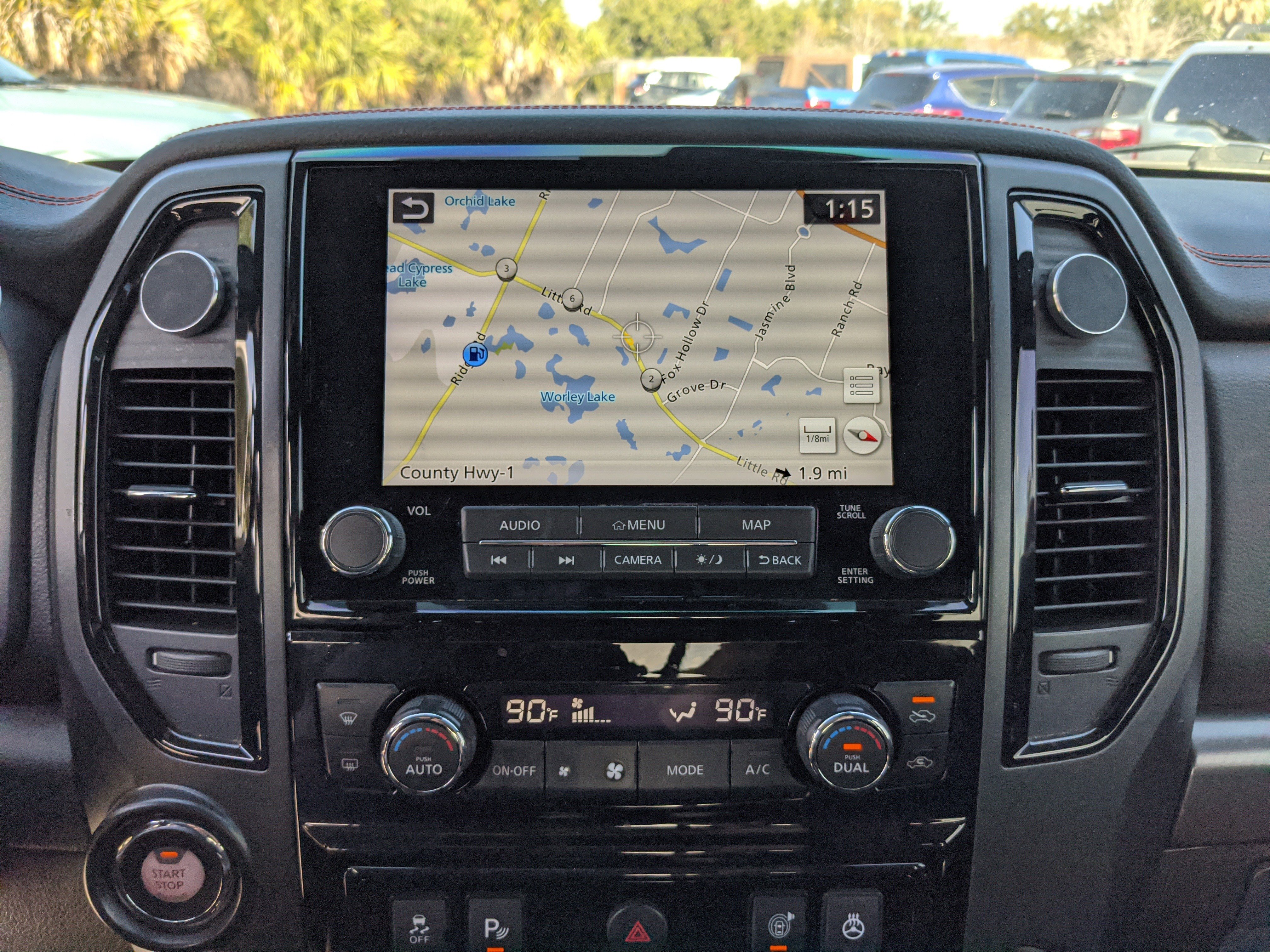 Used 2021 Nissan Titan PRO-4X w/ Pro-4x Convenience Package image 22