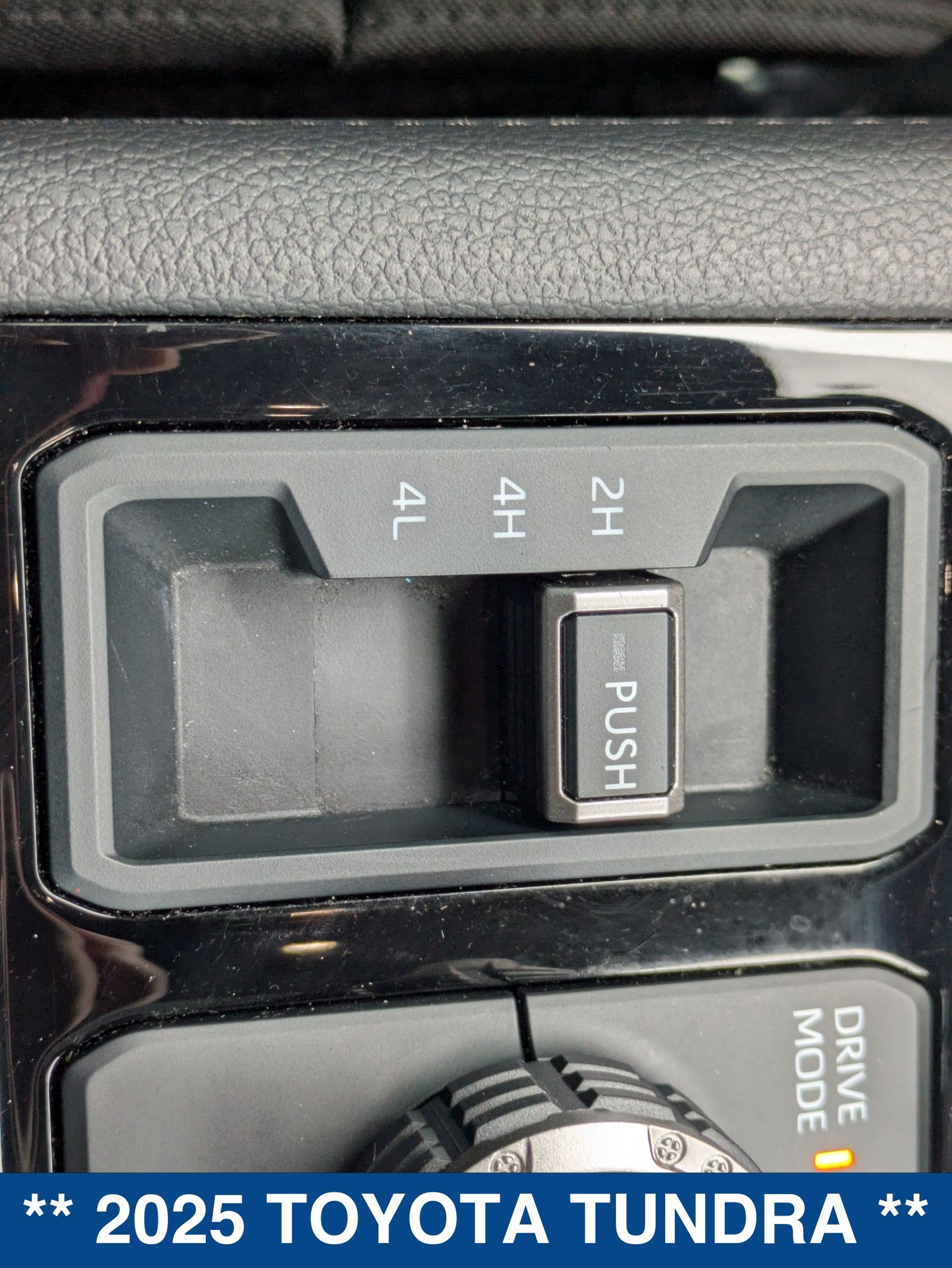 Used 2025 Toyota Tundra Limited AWD/4WD image 35