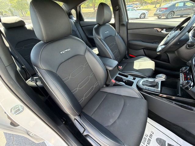 Used 2023 Kia Forte GT-Line w/ GT-Line Premium Package FWD image 30