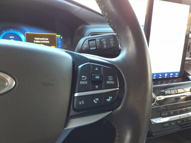 Certified 2022 Ford Explorer Platinum w/ Technology Package image 24