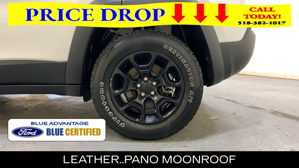 Used 2022 Jeep Cherokee Latitude w/ Sun & Sound Group AWD/4WD image 17