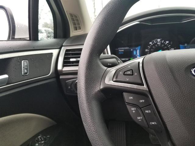 Certified 2018 Ford Fusion S FWD image 24