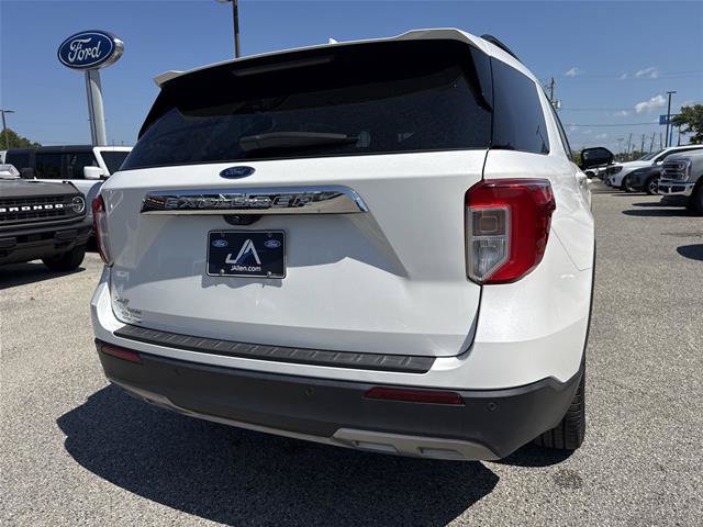 Certified 2023 Ford Explorer XLT w/ Equipment Group 202A RWD image 13