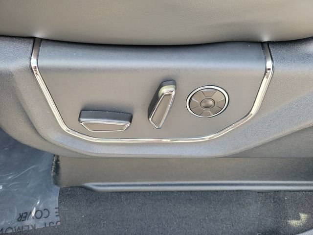 Certified 2024 Ford Expedition Max Platinum RWD image 21
