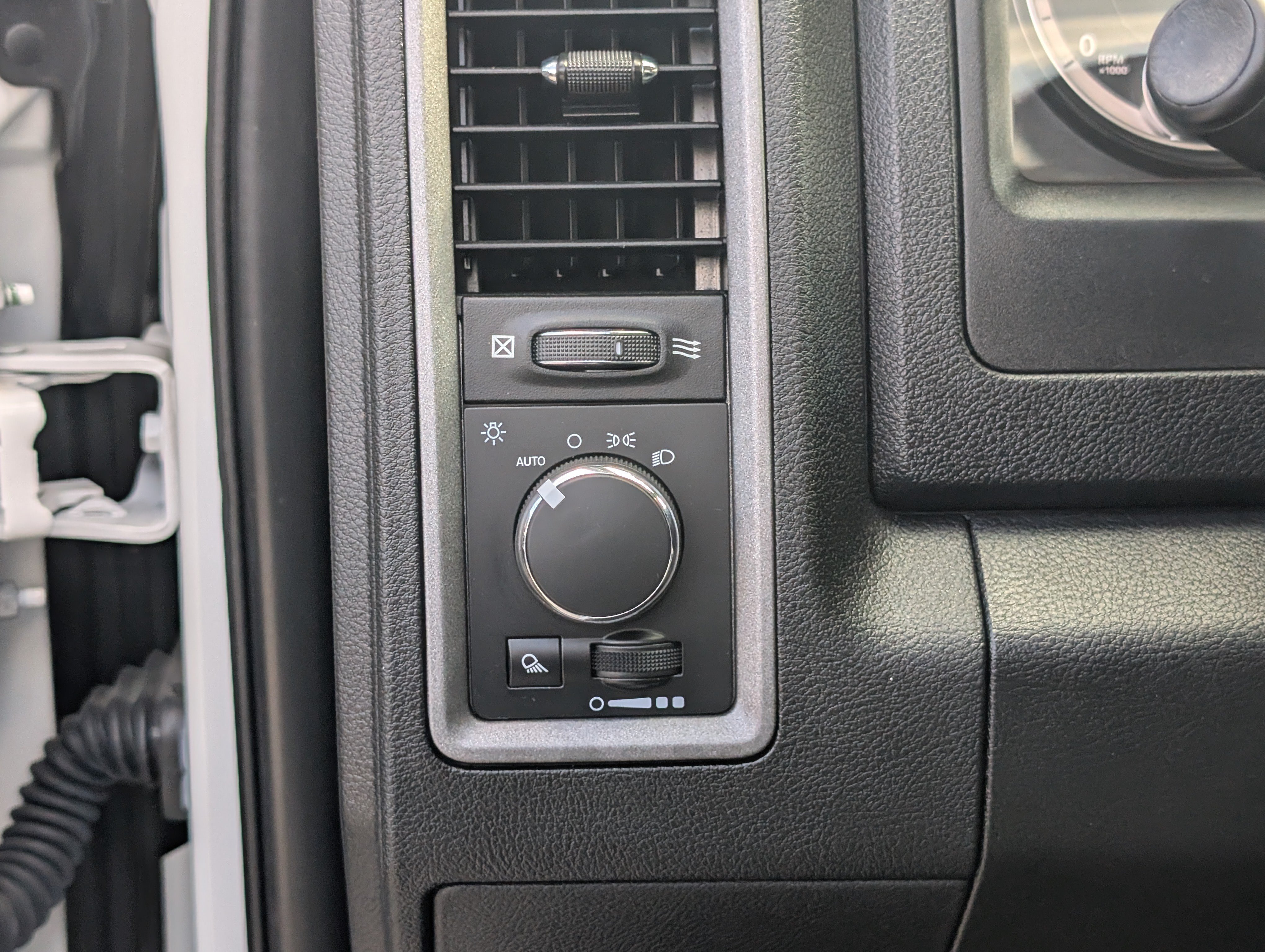 Used 2022 RAM 1500 Tradesman w/ Popular Equipment Group RWD image 16