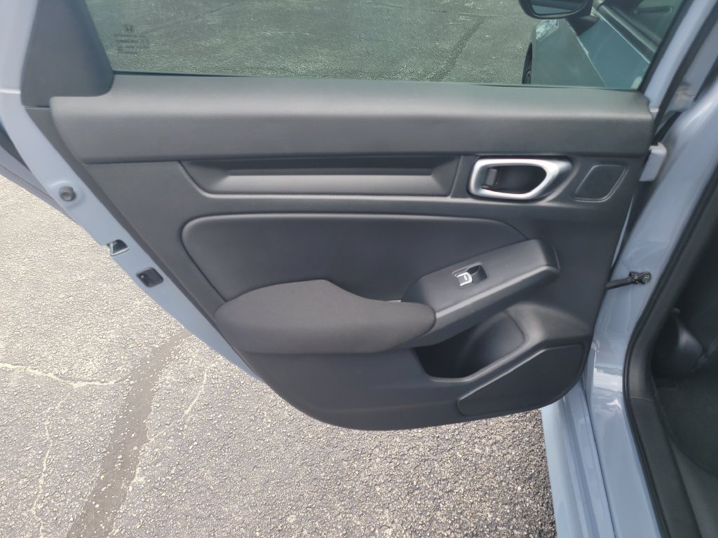 Used 2024 Honda Civic Sport image 9
