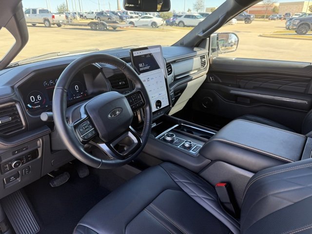 Certified 2024 Ford Expedition Platinum image 14