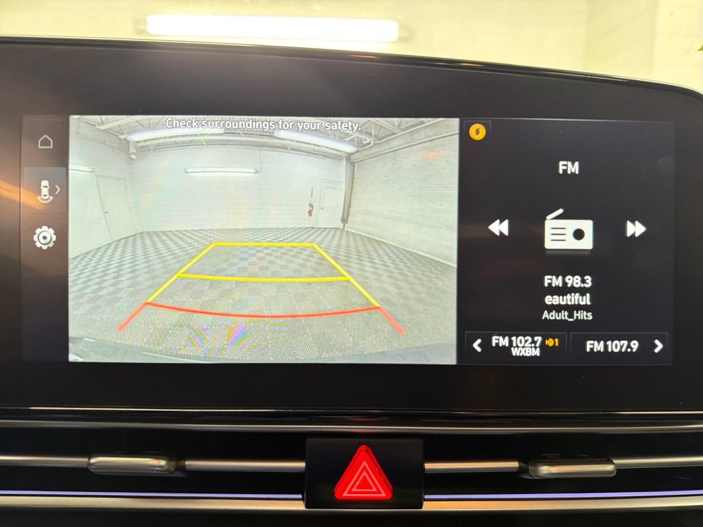 Used 2025 Hyundai Elantra SEL image 28