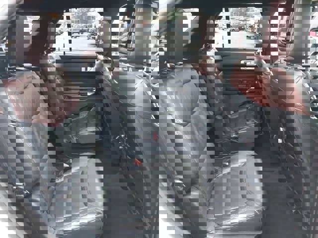 Certified 2021 Ford Explorer Platinum w/ Equipment Group 601A image 27