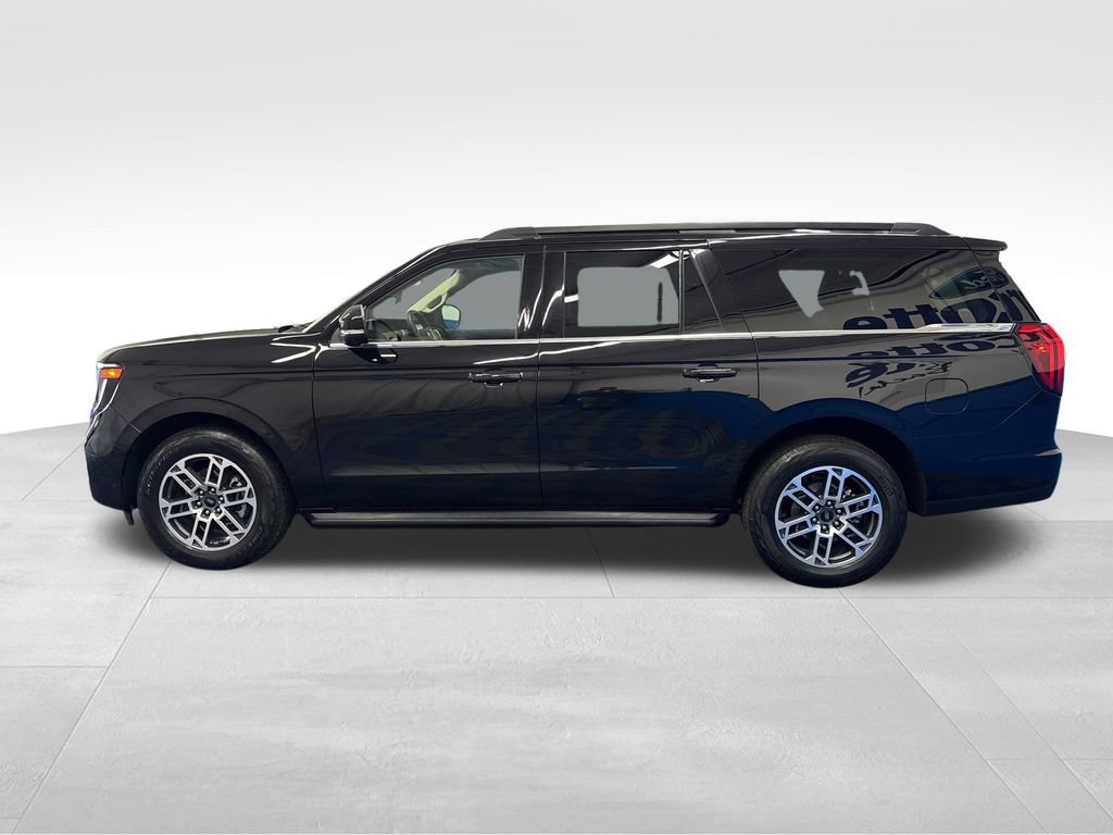 Certified 2025 Ford Expedition Max Active AWD/4WD image 2