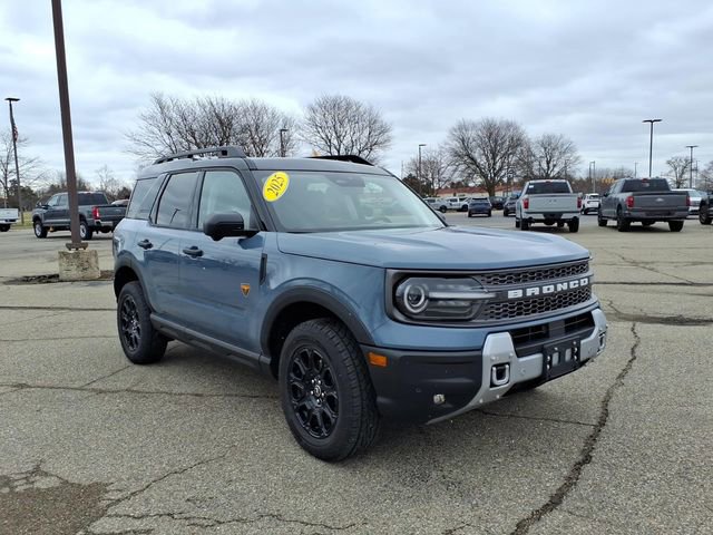 Certified 2025 Ford Bronco Sport Badlands AWD/4WD image 3