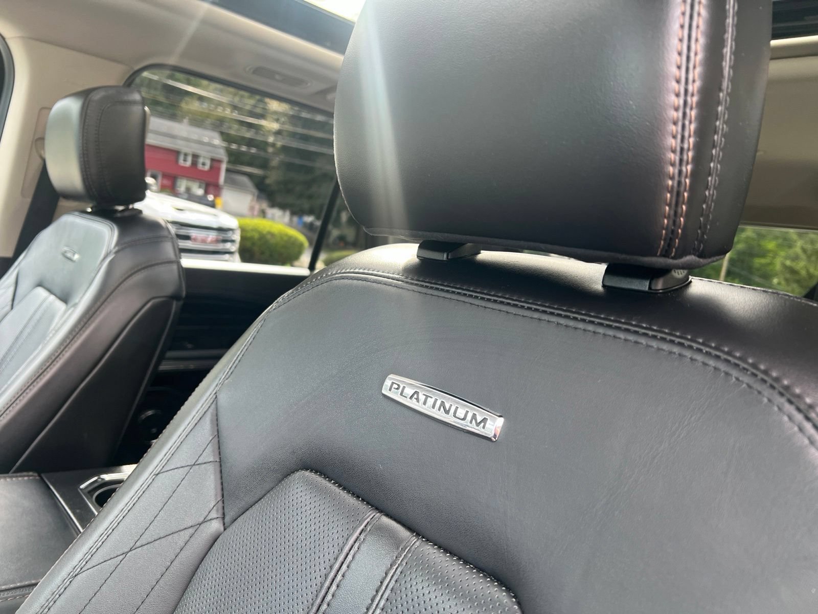 Certified 2019 Ford Expedition Platinum AWD/4WD image 29