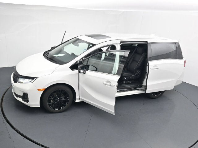 Used 2025 Honda Odyssey Sport-L image 47