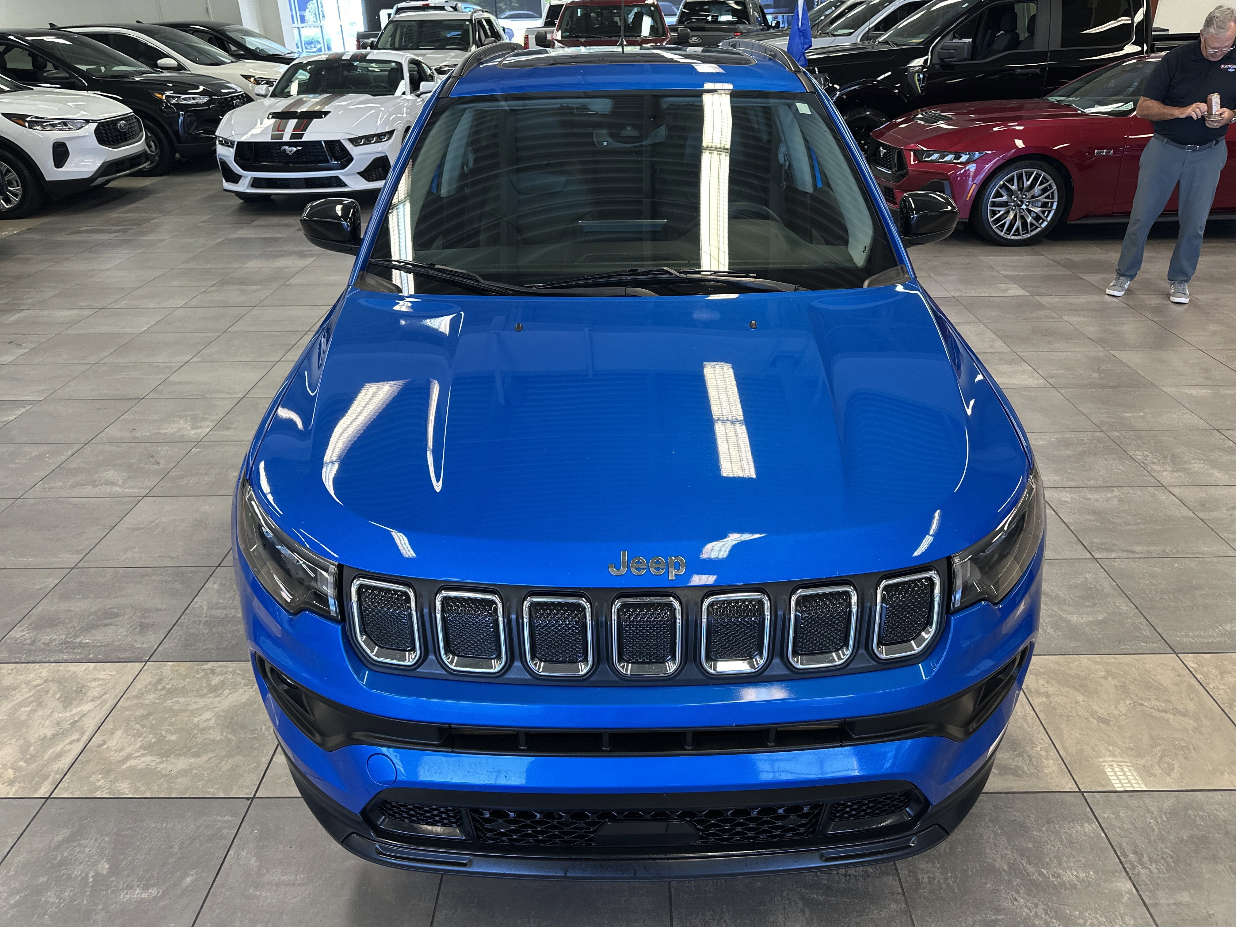 Used 2022 Jeep Compass Latitude w/ Sun and Sound Group image 10