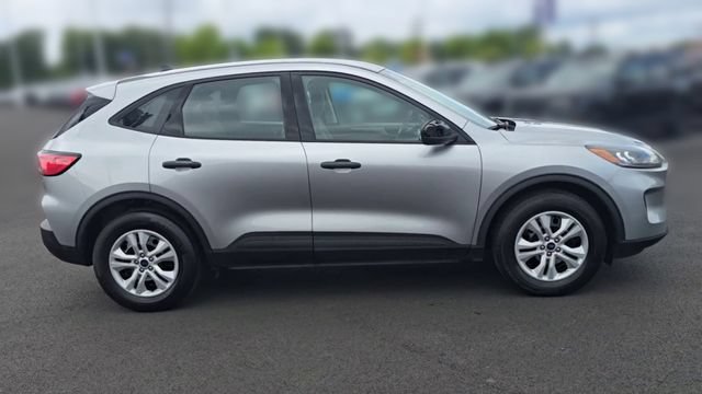 Certified 2022 Ford Escape S AWD/4WD image 2