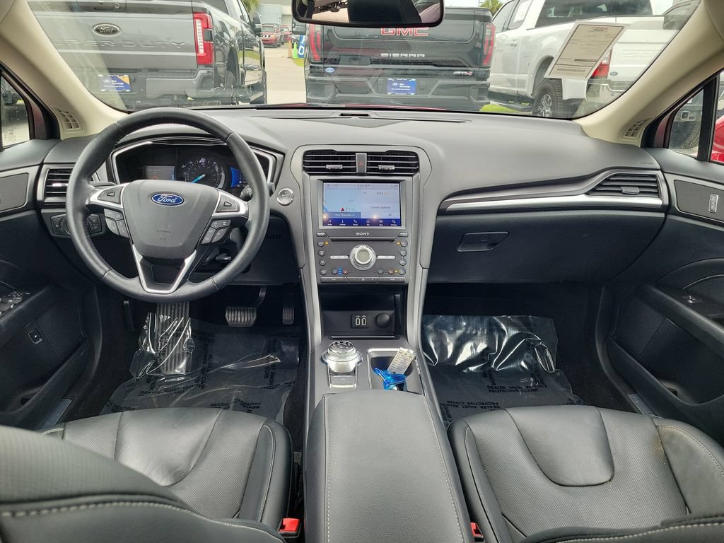 Certified 2020 Ford Fusion Titanium FWD image 13