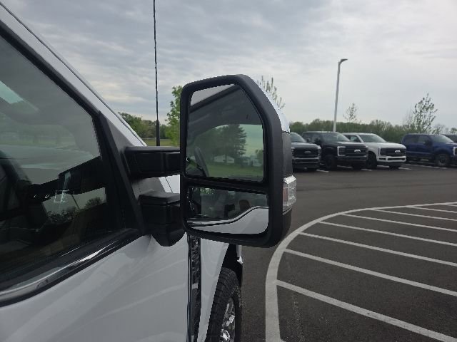 Certified 2024 Ford F350 Lariat w/ Lariat Ultimate Package AWD/4WD image 11