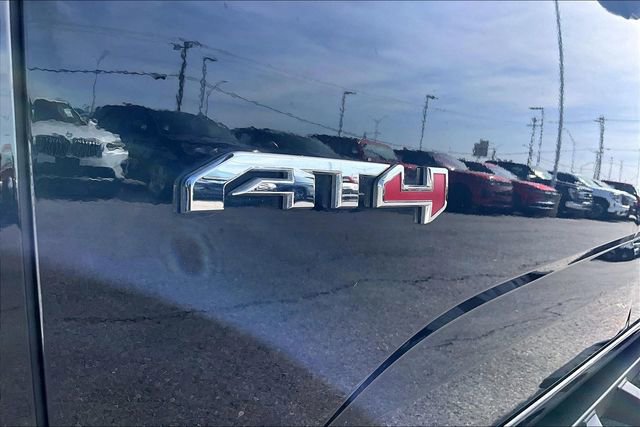 Used 2022 GMC Canyon AT4 w/ Trailering Package image 31