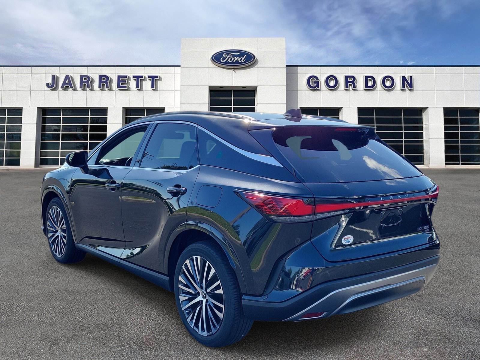 Used 2024 Lexus RX 350 Premium Plus w/ Convenience Package AWD/4WD image 3