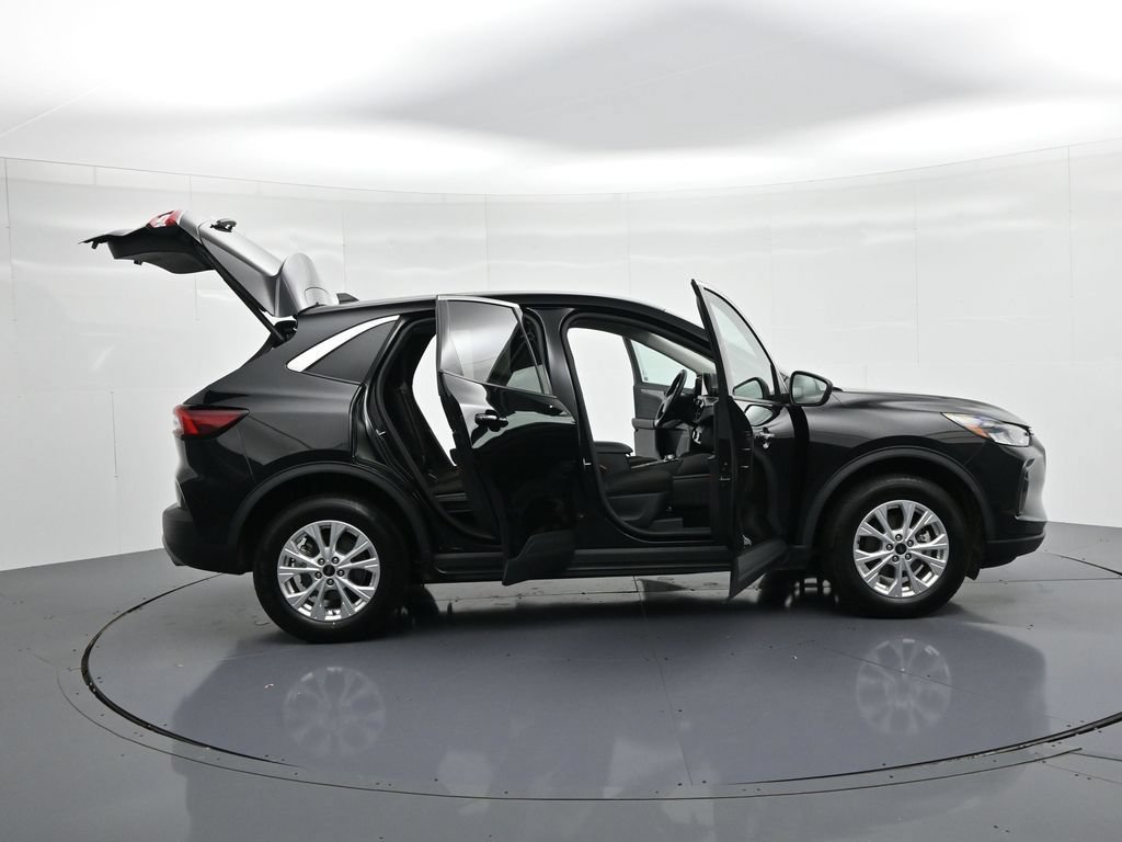 Certified 2024 Ford Escape Active AWD/4WD image 23