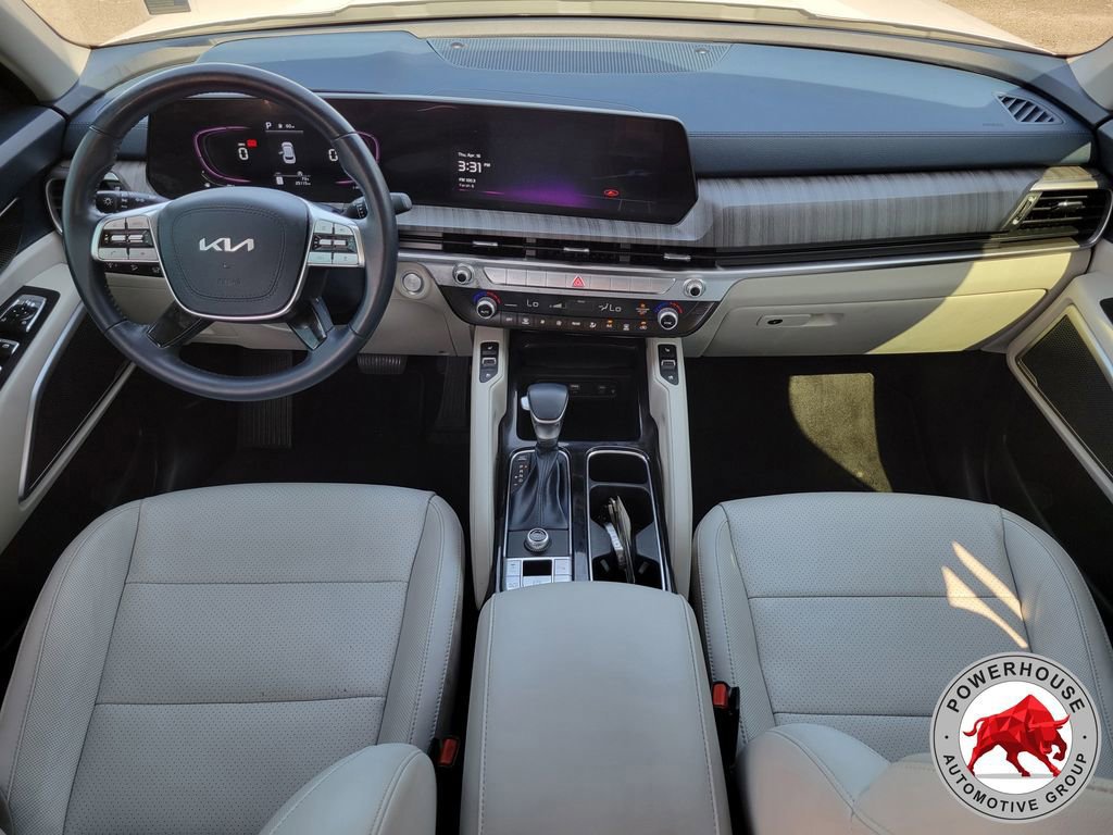 Used 2024 Kia Telluride EX w/ EX Captain's Chair Package image 20
