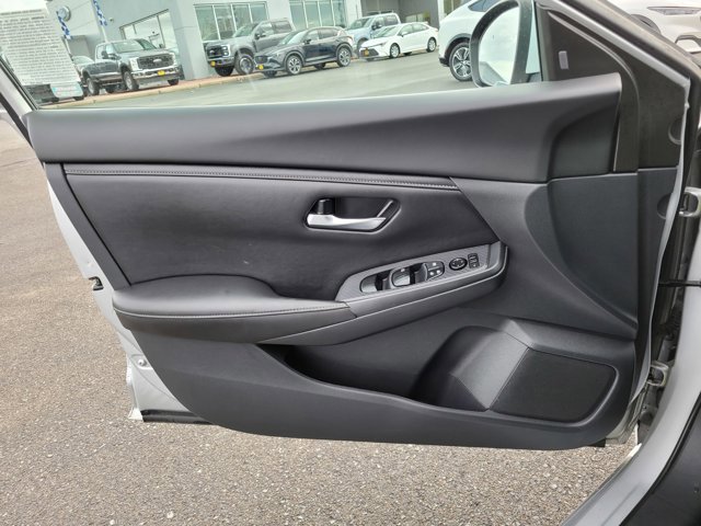 Used 2021 Nissan Sentra SV image 27