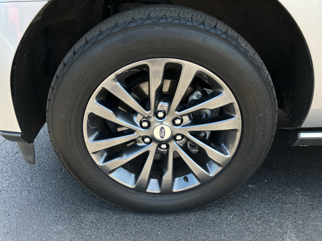 Certified 2021 Ford Expedition Max Limited AWD/4WD image 11