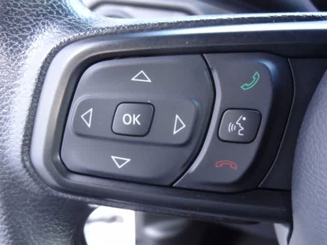 Used 2024 Jeep Gladiator Sport AWD/4WD image 17