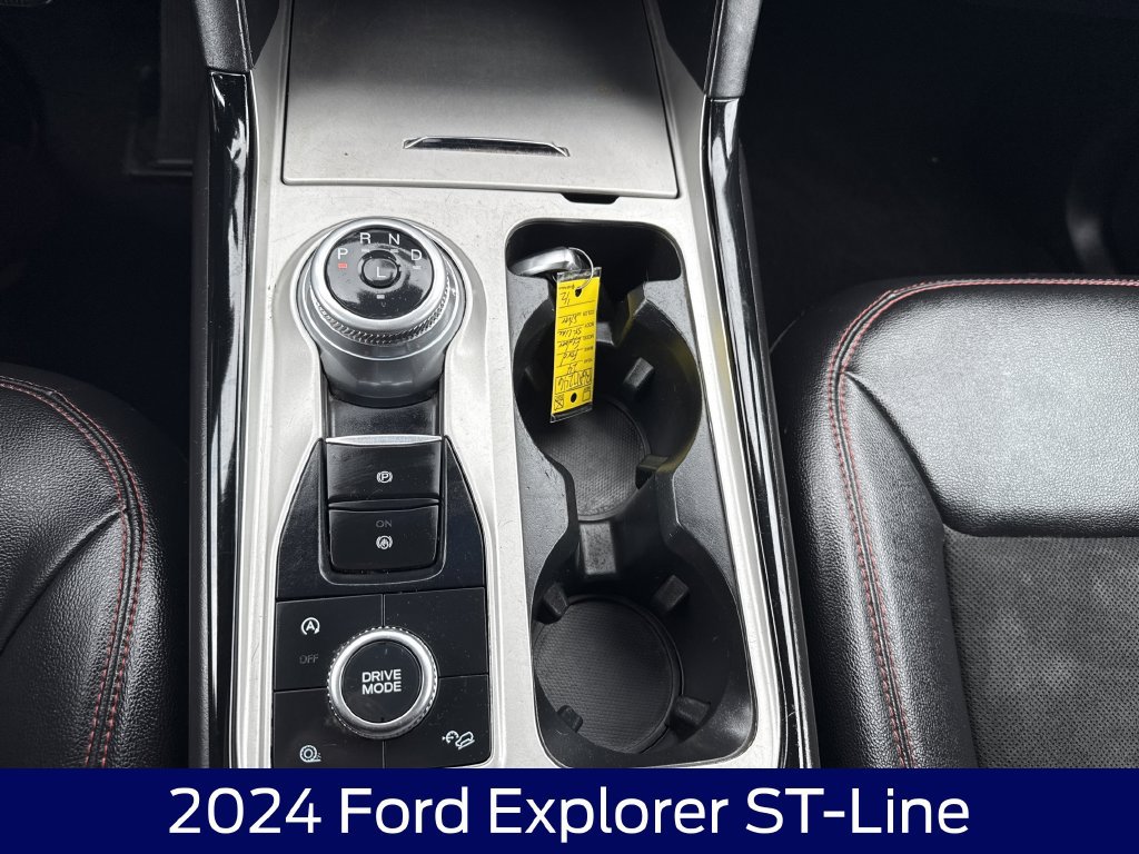 Certified 2024 Ford Explorer ST-Line w/ Class IV Trailer Tow Package AWD/4WD image 20
