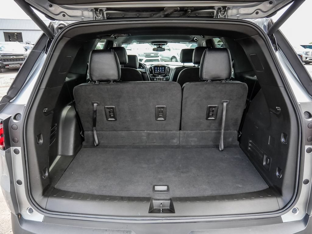 Used 2023 Chevrolet Traverse LT FWD image 76