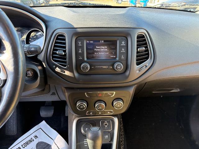 Used 2017 Jeep Compass Sport w/ Cold Weather Group image 16