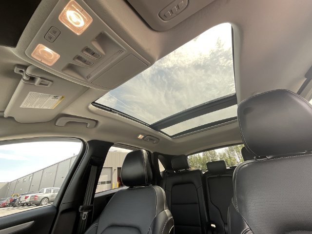 Certified 2023 Ford Escape Platinum AWD/4WD image 23