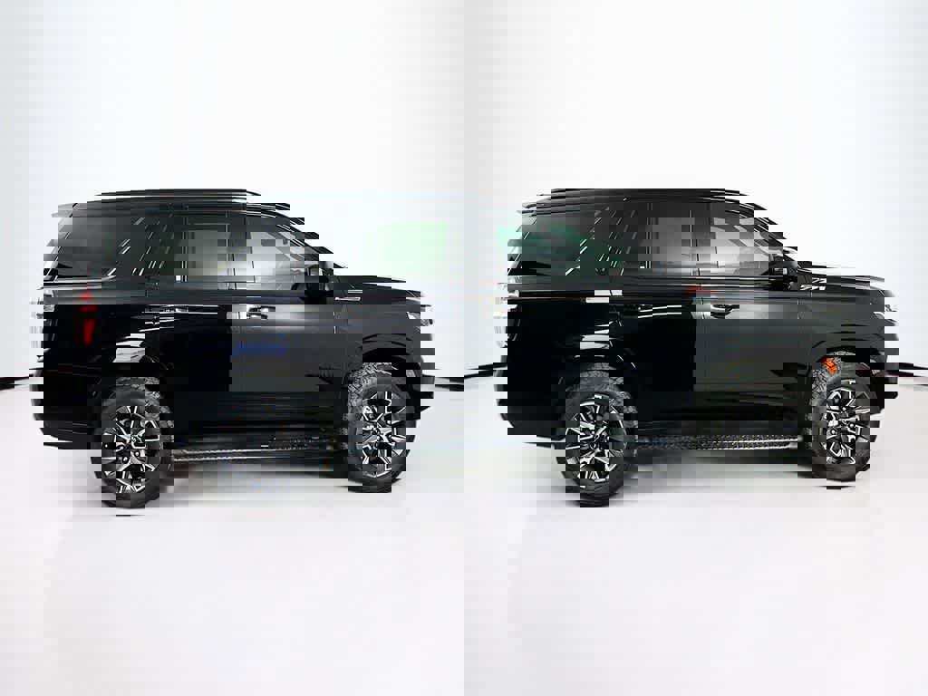 Used 2023 Chevrolet Tahoe Z71 image 6