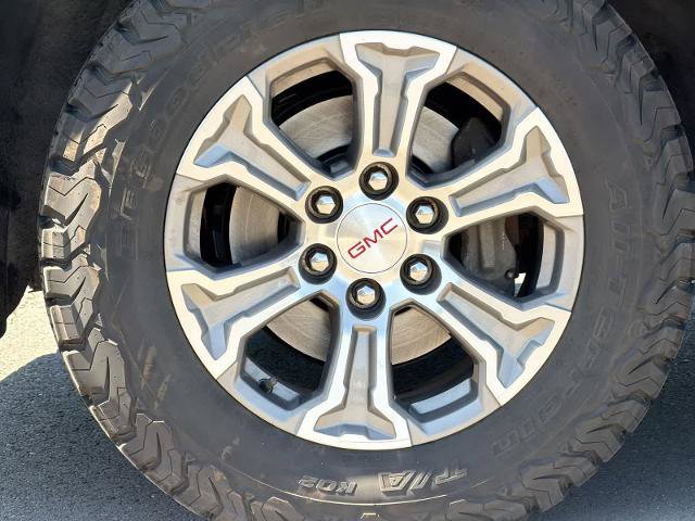 Used 2021 GMC Sierra 1500 SLT w/ SLT Convenience Package AWD/4WD image 14