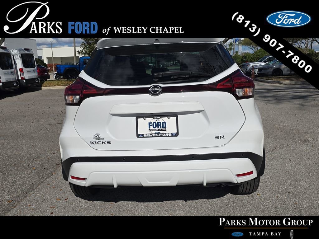 Used 2024 Nissan Kicks SR image 4