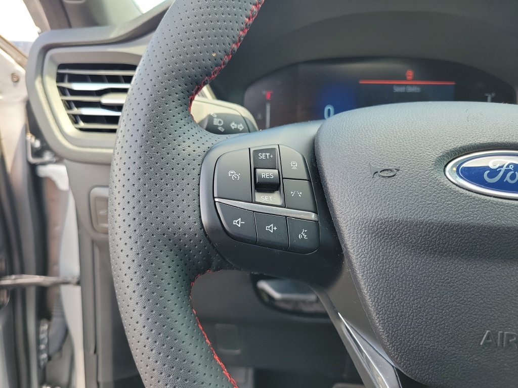 Certified 2023 Ford Escape ST-Line w/ Tech Pack #1 FWD image 25