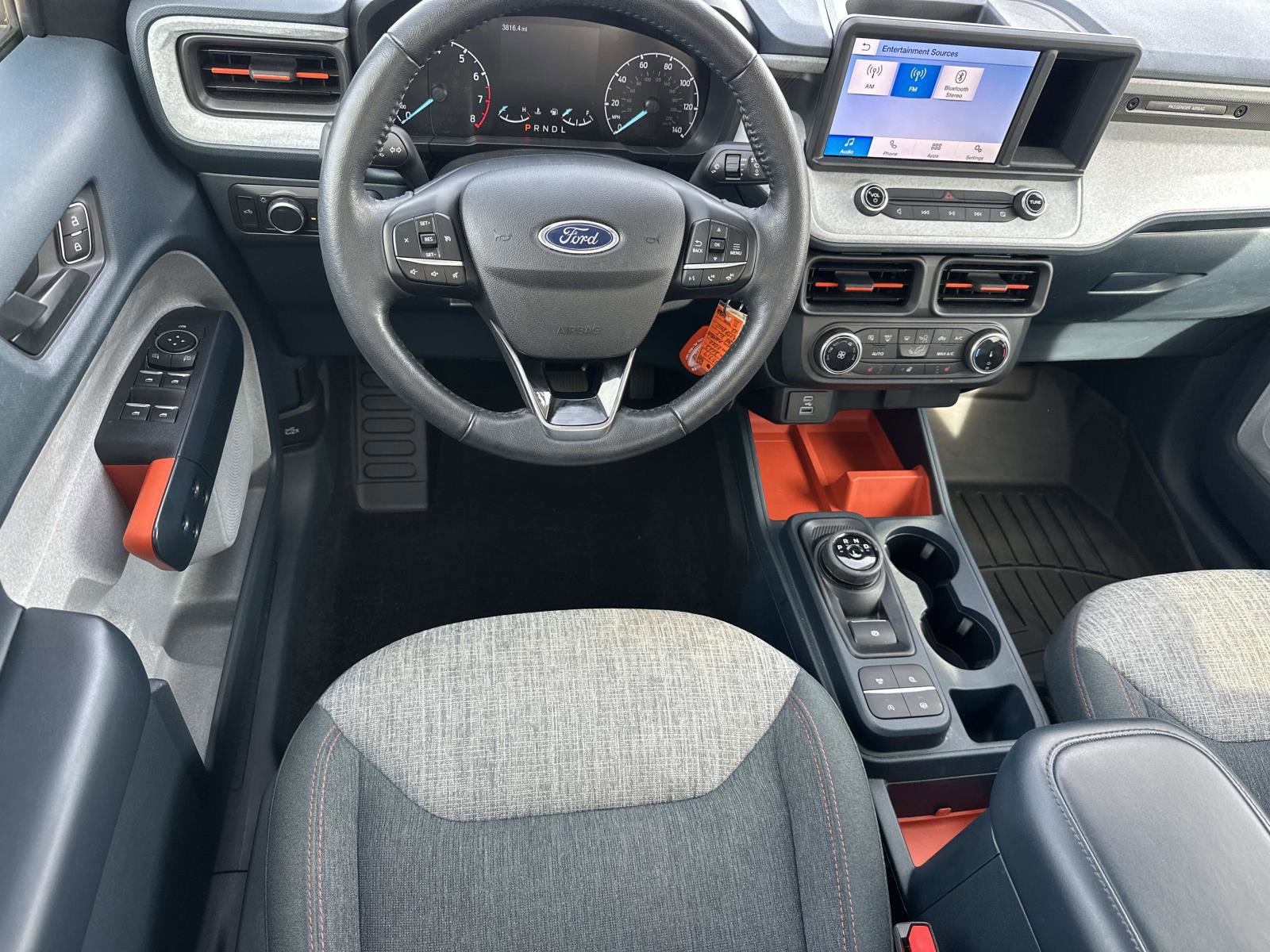 Certified 2022 Ford Maverick XLT w/ XLT Luxury Package image 12