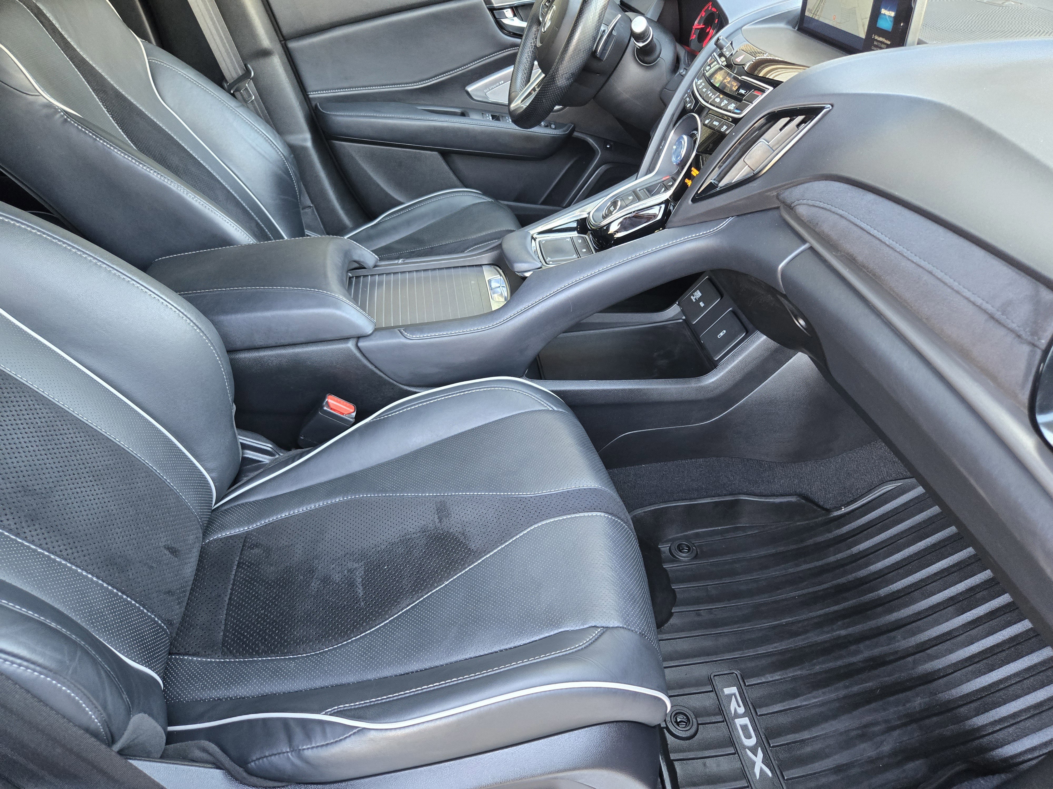 Used 2019 Acura RDX A-Spec image 10