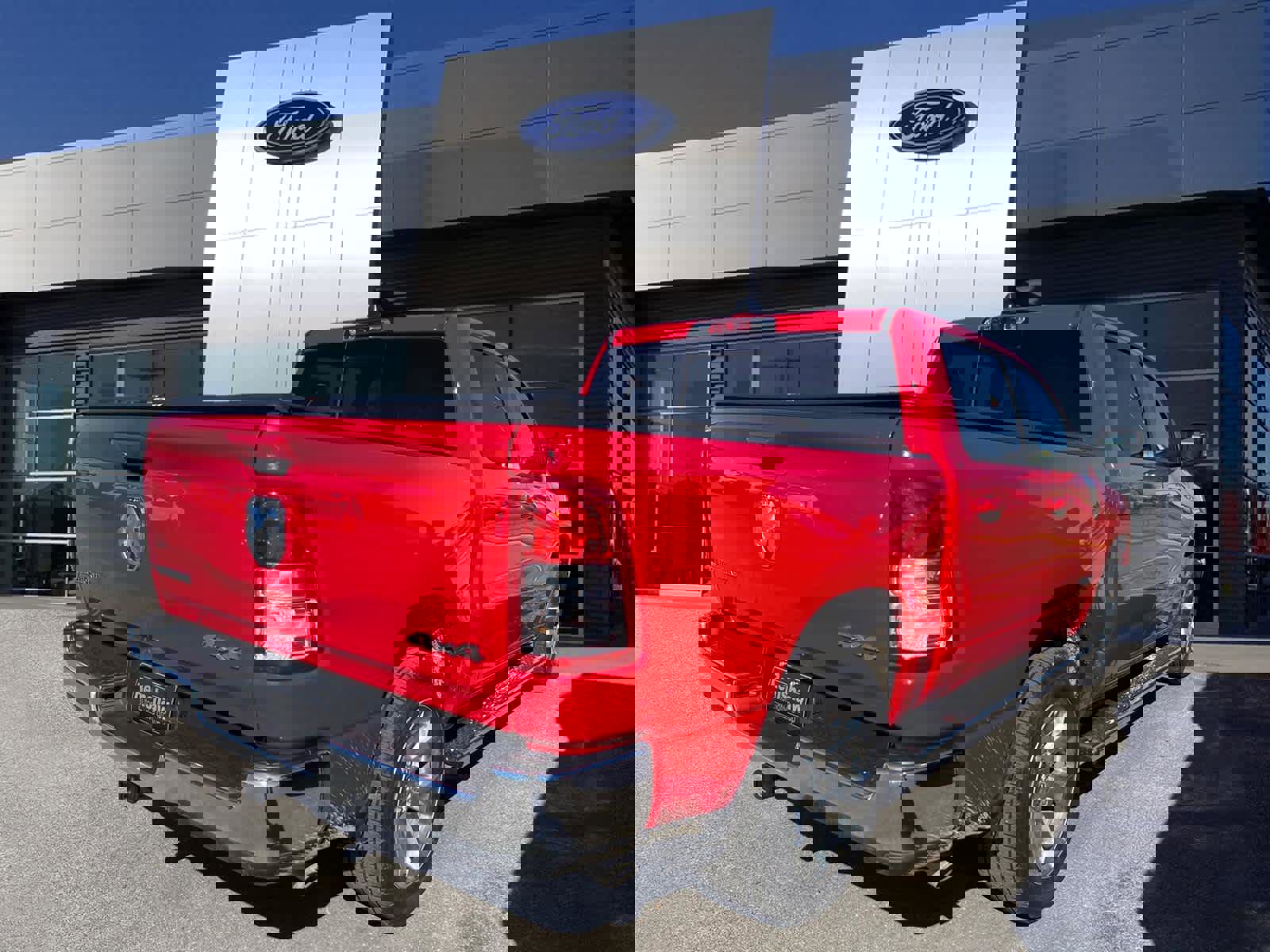 Used 2022 RAM 1500 Big Horn image 2