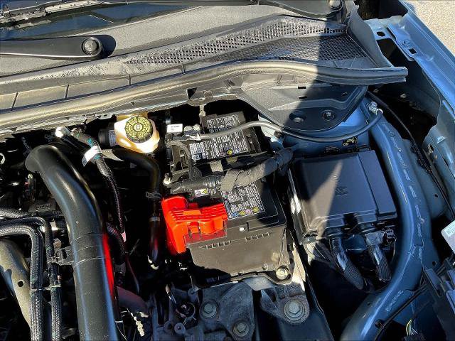 Certified 2025 Ford Escape Platinum AWD/4WD image 32