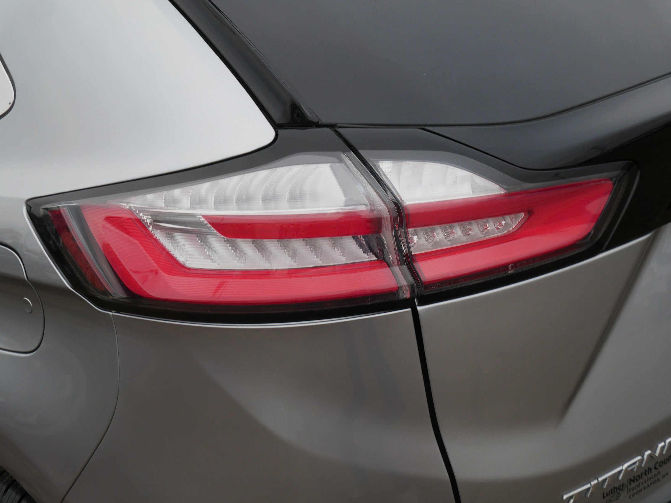 Certified 2022 Ford Edge Titanium image 17