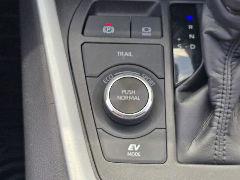 Used 2023 Toyota RAV4 SE AWD/4WD image 27