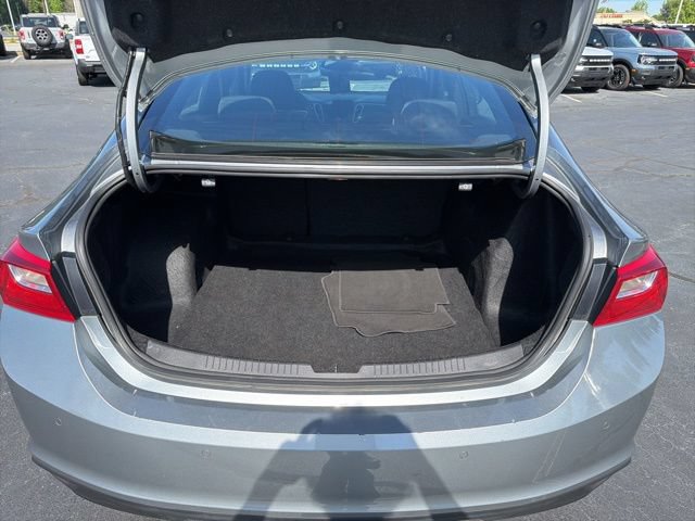 Used 2024 Chevrolet Malibu LT FWD image 11