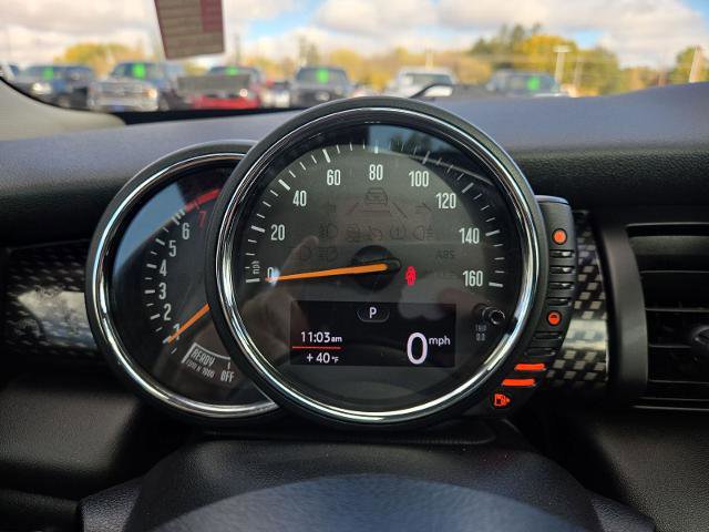 Used 2017 MINI Cooper S image 16