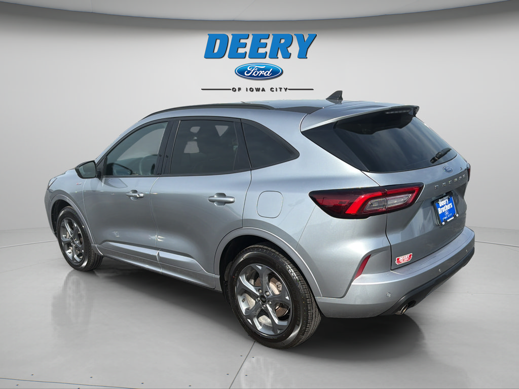Certified 2024 Ford Escape ST-Line w/ Tech Pack #1 AWD/4WD image 41